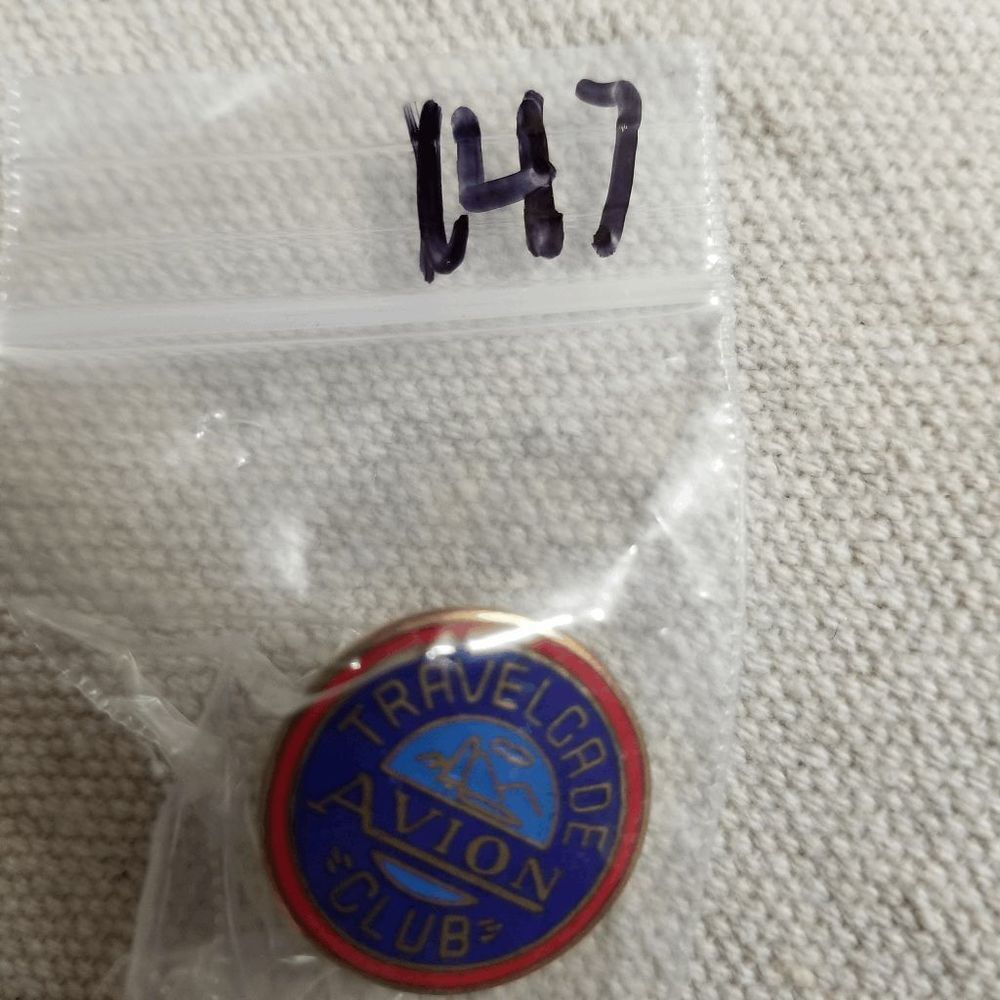 Avion Travelcade Club Pin 147